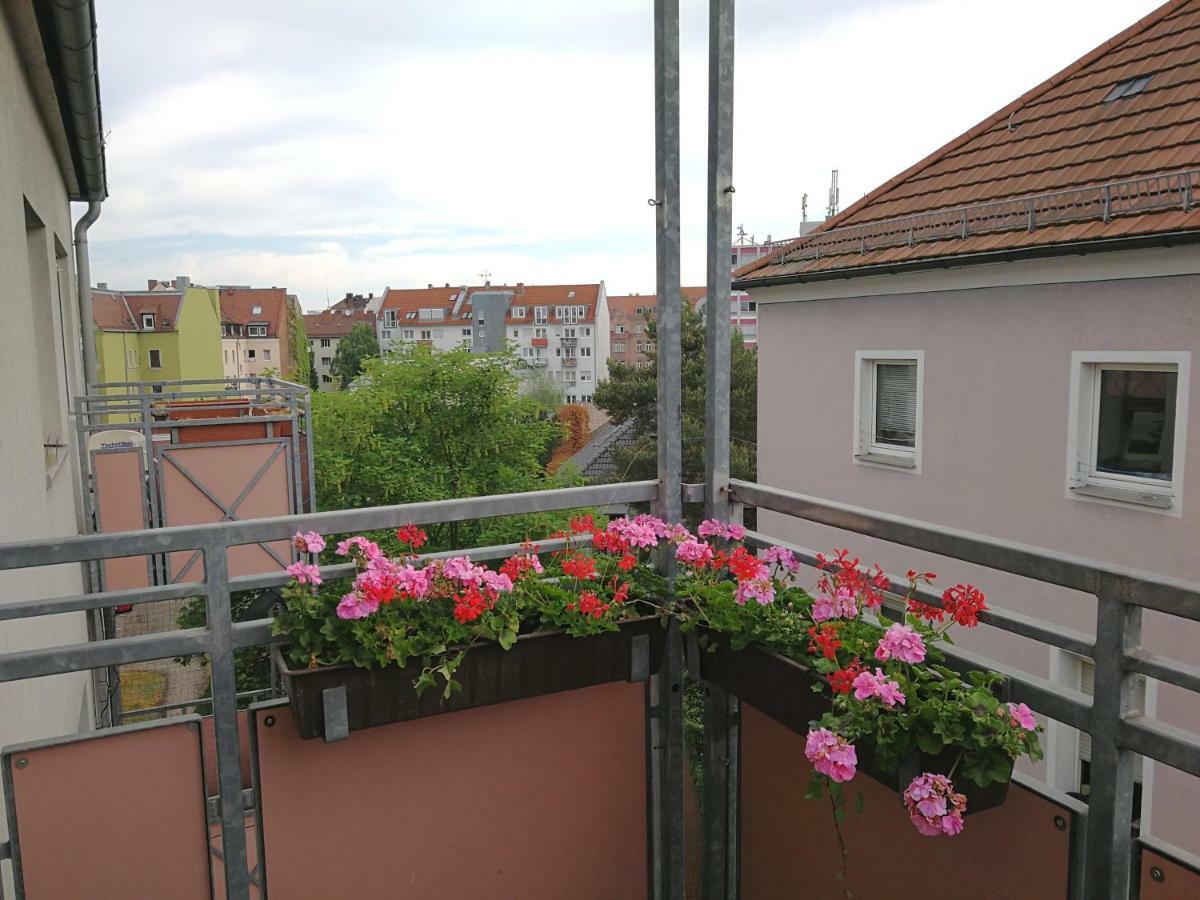 Quiet City-Apt, 4Min City-Center, 18Min Fair Nuernberg!!! 外观 照片